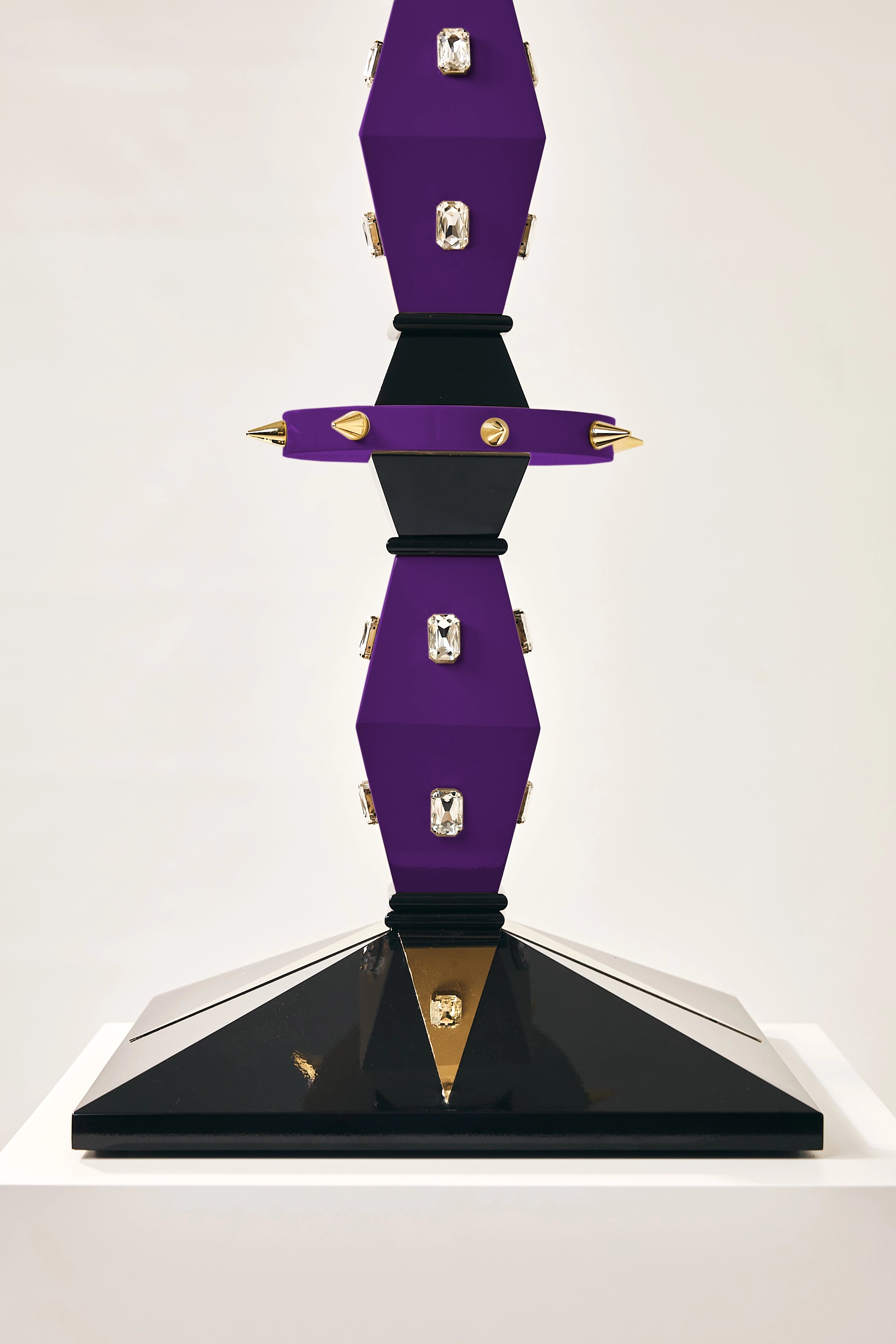 EXOR | Regal Imperial Falcon Perch