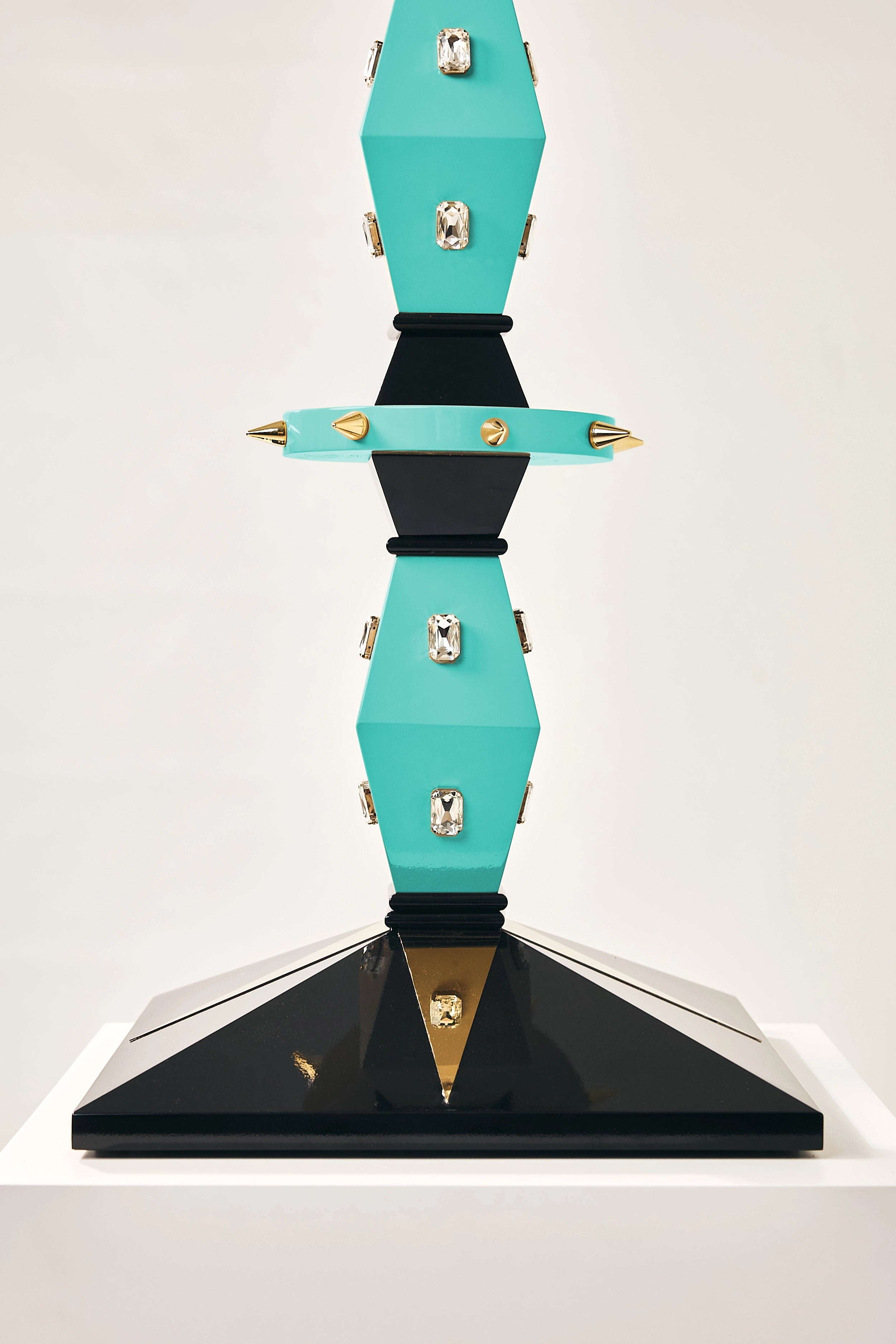 ELDARR | Regal Imperial Falcon Perch