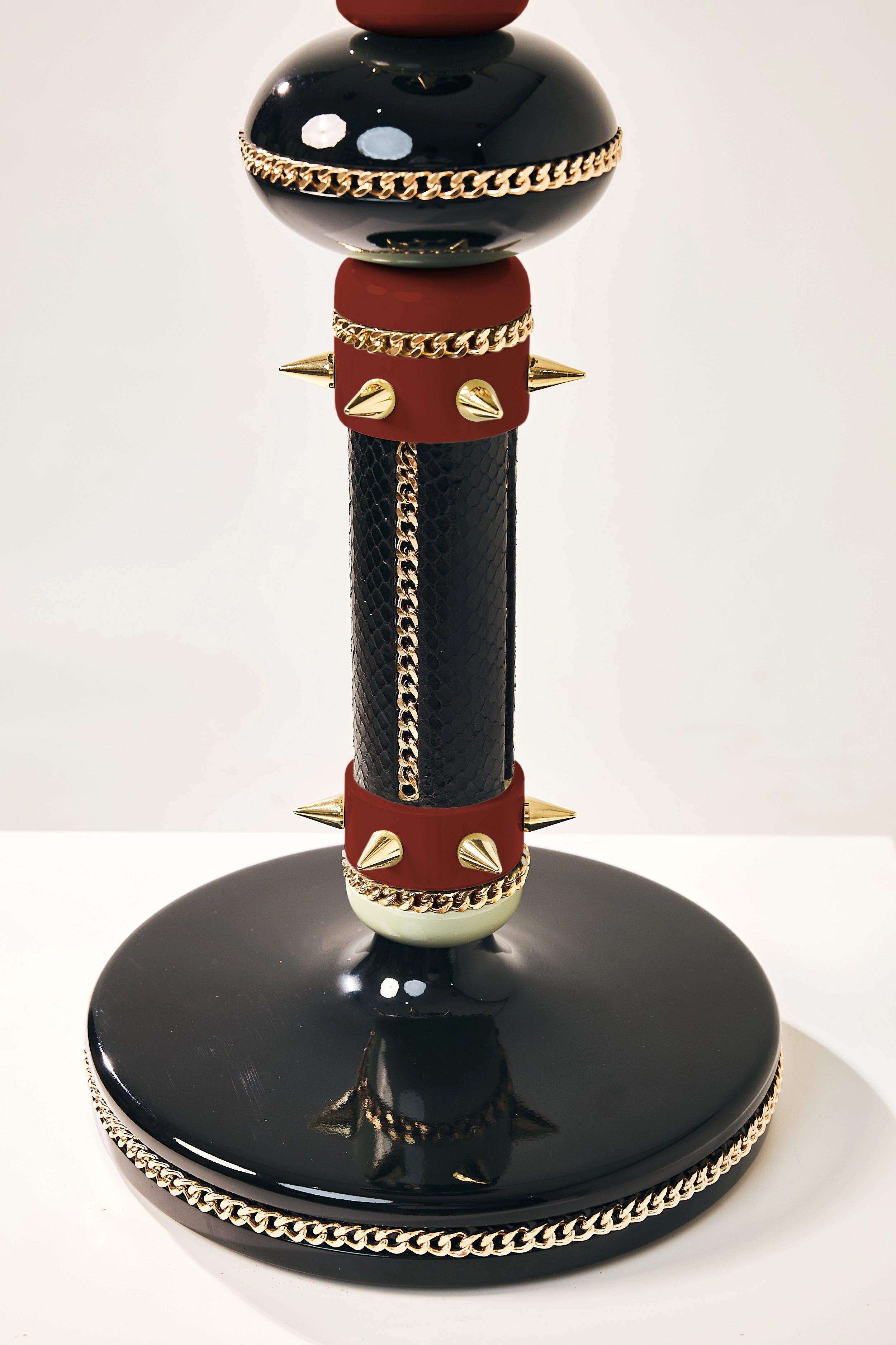 VIZIAR — The Crowned Pedestal Falcon Perch
